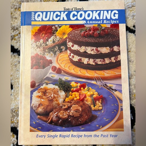 Taste Of Home Other - Taste of Home Quick Cooking 2000
